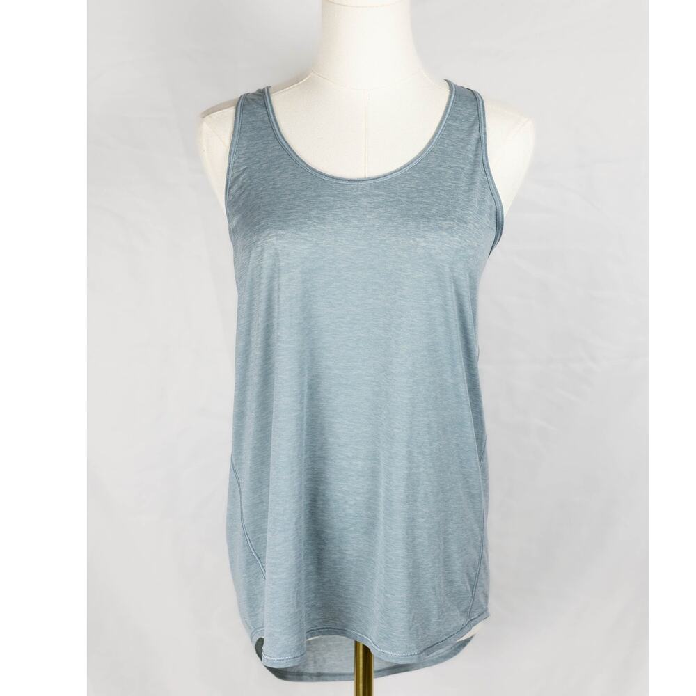 Lululemon Size 4 Womens Essential Pleated Tank Sage Green